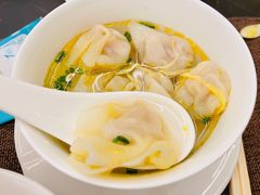 蟹粉小馄饨-上海大酒店-自助餐餐厅