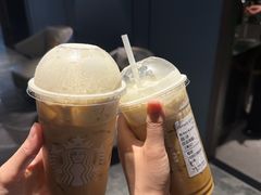 -星巴克臻选(上海合生汇1F店)