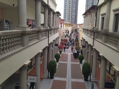 -佛罗伦萨小镇广佛名品奥特莱斯(疏港路店)