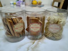 -红宝石·鲜奶小方·海派西点房(莘庄龙之梦店)