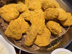 -BHC炸鸡(明洞总店)