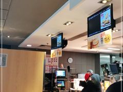 -麦当劳(百荣世贸商城店)