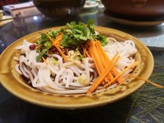 凉米线-昆虫窝子·特色云南菜(拓东路总店)
