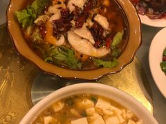 -余杨鸭鸭餐厅
