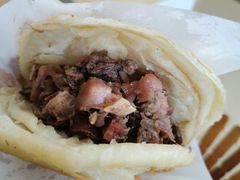 -闫家驴肉老店(华电一校店)