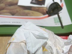 -麦当劳(徐汇漕溪北路百脑汇店)