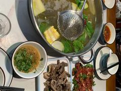 -乡土黄·鲜牛肉火锅·小龙虾(兴业街店)
