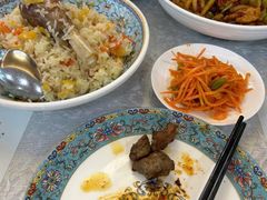 -汗腾格里·风味餐厅(新疆驻京办店)