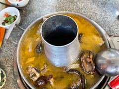 -阿妈土锅鸡