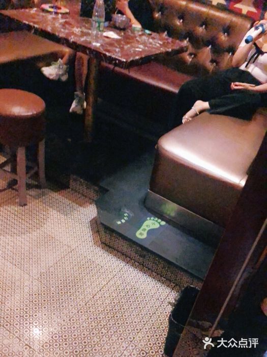 嗨歌纯K量贩式KTV(海天国际广场店)图片