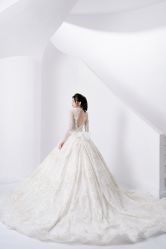 -予白婚纱礼服馆