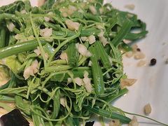 -渝半城经典川粤菜(重庆天地店)