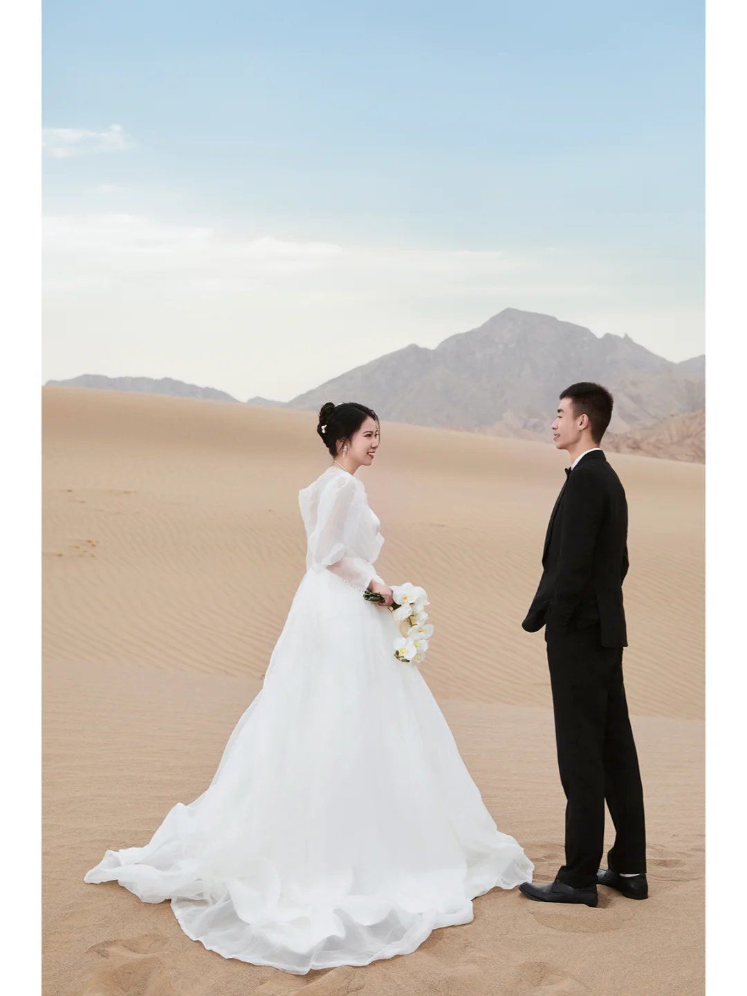 沙漠婚纱照