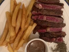 -羽深肉铺 Steak & Wine
