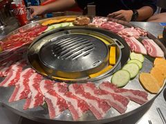 -哈哈碳都·牛肋条无限自助烤肉(台江万达店)