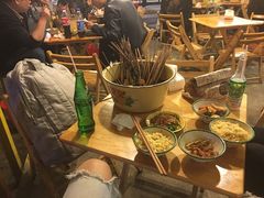 -拈签一笑黄牛肉辣卤串串