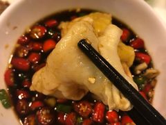 -鲜入围煮花胶鸡海鲜火锅