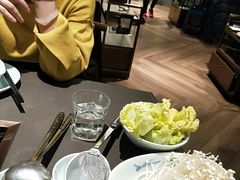 -捞王锅物料理(上海世茂广场店)