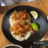 连续两天来这家墨西哥餐厅吃午餐