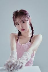 -onlygirl摄影美学馆高端定制(江滩店)