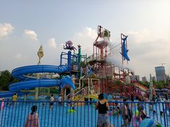 -西安华夏文旅水世界