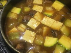 -韩红石板肉(范西路店)