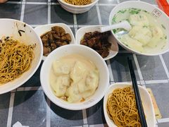 -潘国仙耳光馄饨(黄家阙路店)
