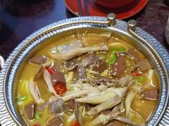 -古都历食南京菜·烤鸭·鸭血粉丝·汤包(南京博物院店)