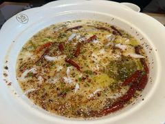 -江渔儿酸菜鱼专门店(明珠广场店)