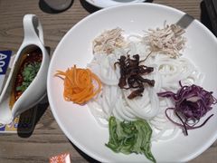 滇味凉米线-茄子恰恰·新云南小炒(坪山益田店)