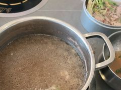 -晓沸牛肉海鲜小火锅(白湖亭万达广场店)