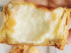 -VERIE BAKEHOUSE