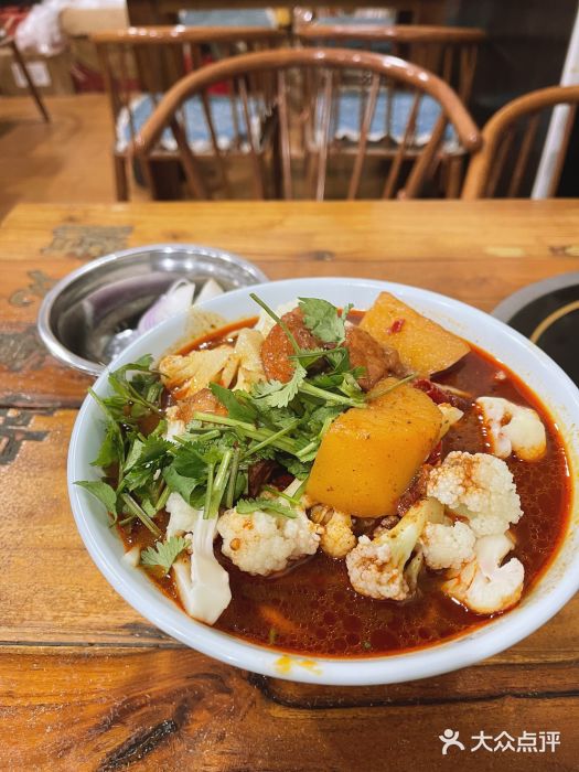 腾龙新疆大盘鸡(总店)图片
