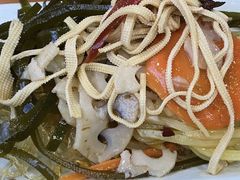 素拼小菜-手擀菠菜面(西康路店)