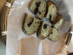 餐前面包-泓0871臻选云南菜·味庄