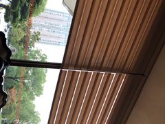 -山明水秀大饭店