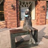 几个月时间，从门庭若市到零零散散的客流，以及一些关门