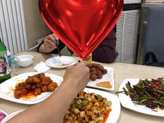 -大鸭梨烤鸭店(金顶街店)