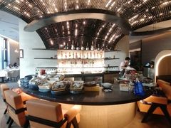 -斯普汇生蚝牛排馆(中骏世界城店)