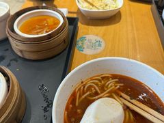 -三千粉牛肉米粉(来客茂店)