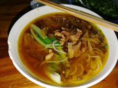 -越洋肖氏老米线(杨家坪店)