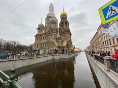 -滴血救世主教堂