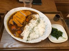 咖喱炸猪排堤坝饭-Ginko银子(青龙街店)