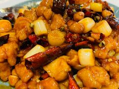 宫保鸡丁-巴蜀人家(东关街店)