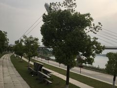 -南京眼步行桥