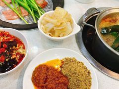 -咕叽咕叽自助烤肉小火锅(西城广场购物中心店)