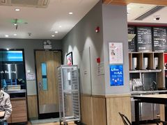 -85度C(生甜甜圈研究工坊·上海局门店)