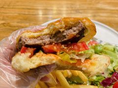 牛肉芝士馒堡-Brut Eatery悦璞食堂(愚园路店)