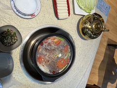 -九寨沟特色牦牛肉汤锅