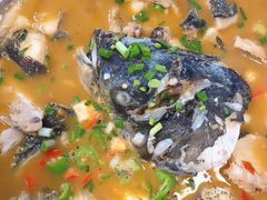 铁锅红汤鱼-万景饭店·鱼街农家菜